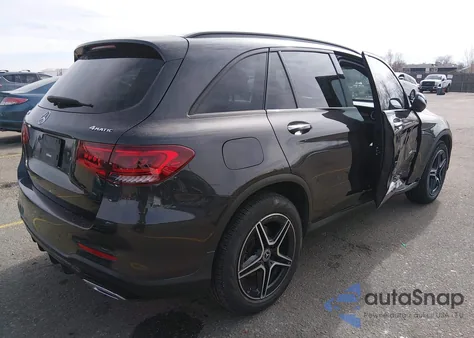2020 Mercedes-Benz Glc 300 4Matic z USA, uszkodzony, nr VIN W1N0G8EB6LF842436